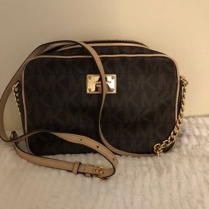 Michael Kors Crossbody